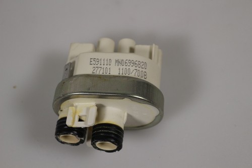 Miele G 1023 i Druckwächter Druckschalter Druckdose 1100/700 TNR 06996820