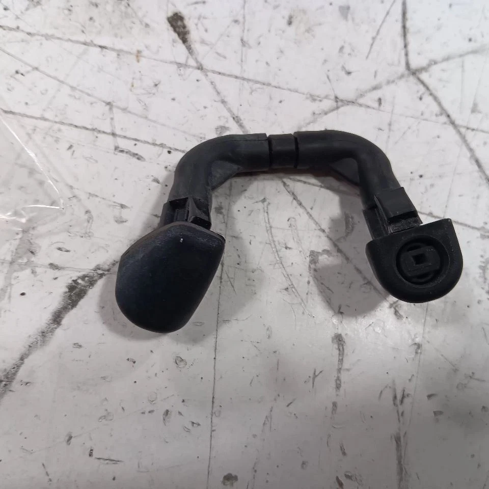 Mazda CX-9 Windshield Wiper Washer Fluid Hood Sprayer Nozzles 2016 2017 2018 - Image 2 of 4
