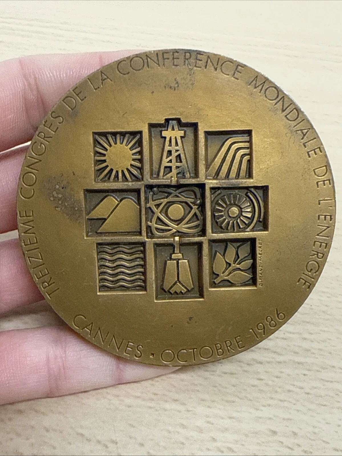 Médaille 13E Congrès De La Conférence Mondiale De L’énergie En Bronze 1986