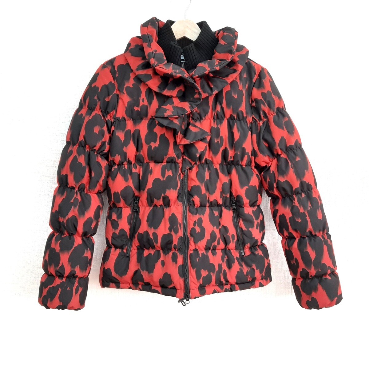 Auth MOSCHINO CHEAP&CHIC Red Black Women's Lightweight Jacket