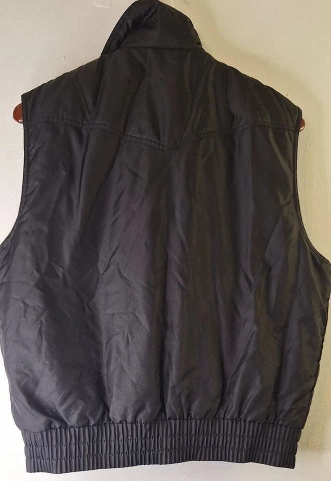 Vintage Puffer Vest Men's Small Outdoors Skiing Resort Winter Casual Gorpcore - Image 2 of 4