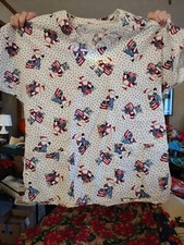 CHRISTMAS HOLIDAY Nursing Scrub Top Sz M-Nurse, CNA, Vet Tech