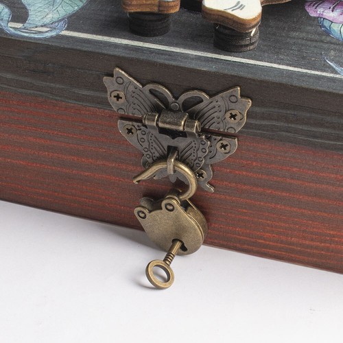 Key Keepsake Box Heart Hidden Key Box Skull Hands Storage Lock Box Key GT - Picture 11 of 13