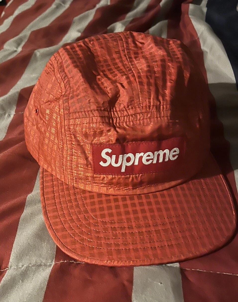 Casquette de camp rouge à carreaux Matallic logo Supreme Box
