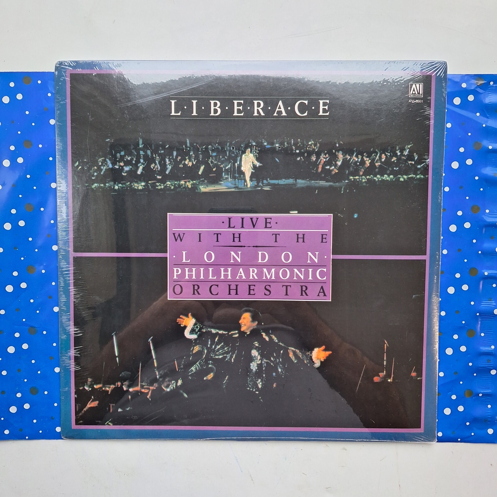 Liberace Live With The London Philharmonic Orchestra - LP Vinyl 1983 AVI Sealed