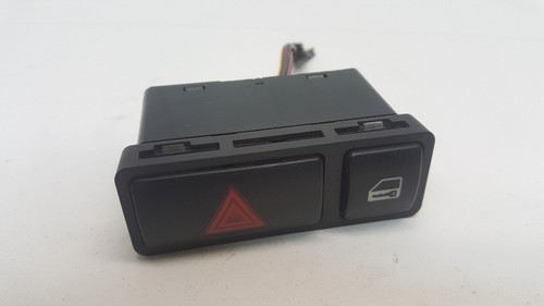 BMW 3er E46  - Warnblinkschalter Schalter Warnblinker  8368920  (22)