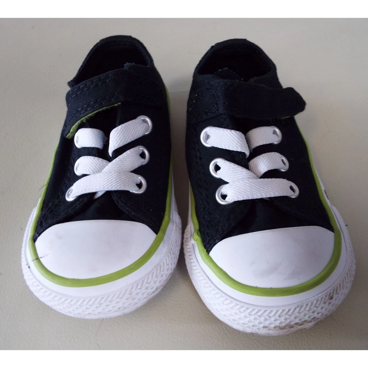 Kids converse size 4 deals