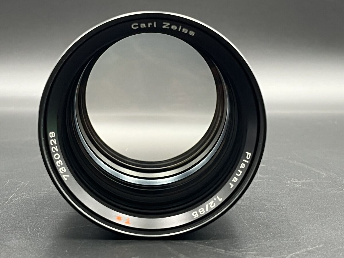 Contax Carl Zeiss Planar T* 85mm F/1.2 MMG 60th Anniversary Contax Carl Zeiss Planar T* 85mm F/1.2 MMG 60th Anniversary