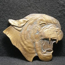 WG15153 NOS VINTAGE 1977 CUT-OUT  MOUNTAIN LION  BIG CAT ARTWORK BELT BUCKLE