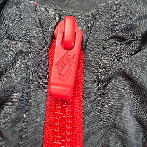 Nike Red & Black Windbreaker Jacket Youth Size Large Neon Logo - Picture 9 of 9