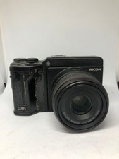 RICOH GXR Compact Digital Camera with GR Lens 33mm f2.5 Macro Manual Focus