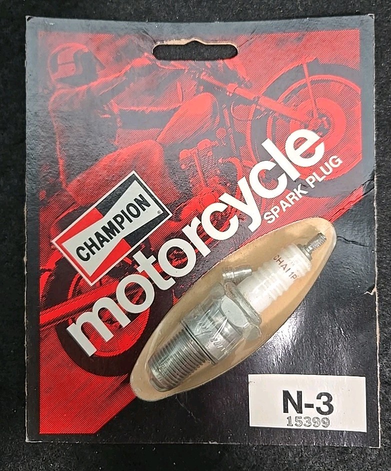 Vintage VTG Champion Spark Plug N-3 15399 New Old Stock Motorcycle USA 41A