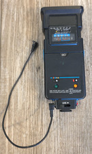 Vivitar 2500 Zoom Thyristor Shoe Mount Universal Electronic Flash w/Cable