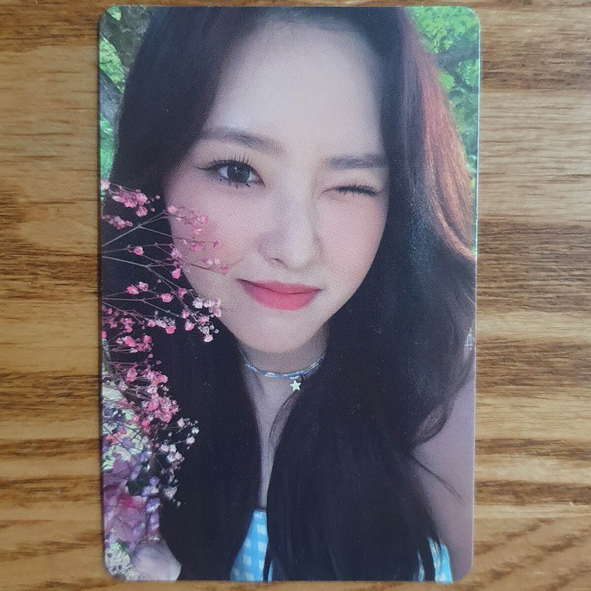 Olivia Hye Official Photocard Loona Summer Special Mini