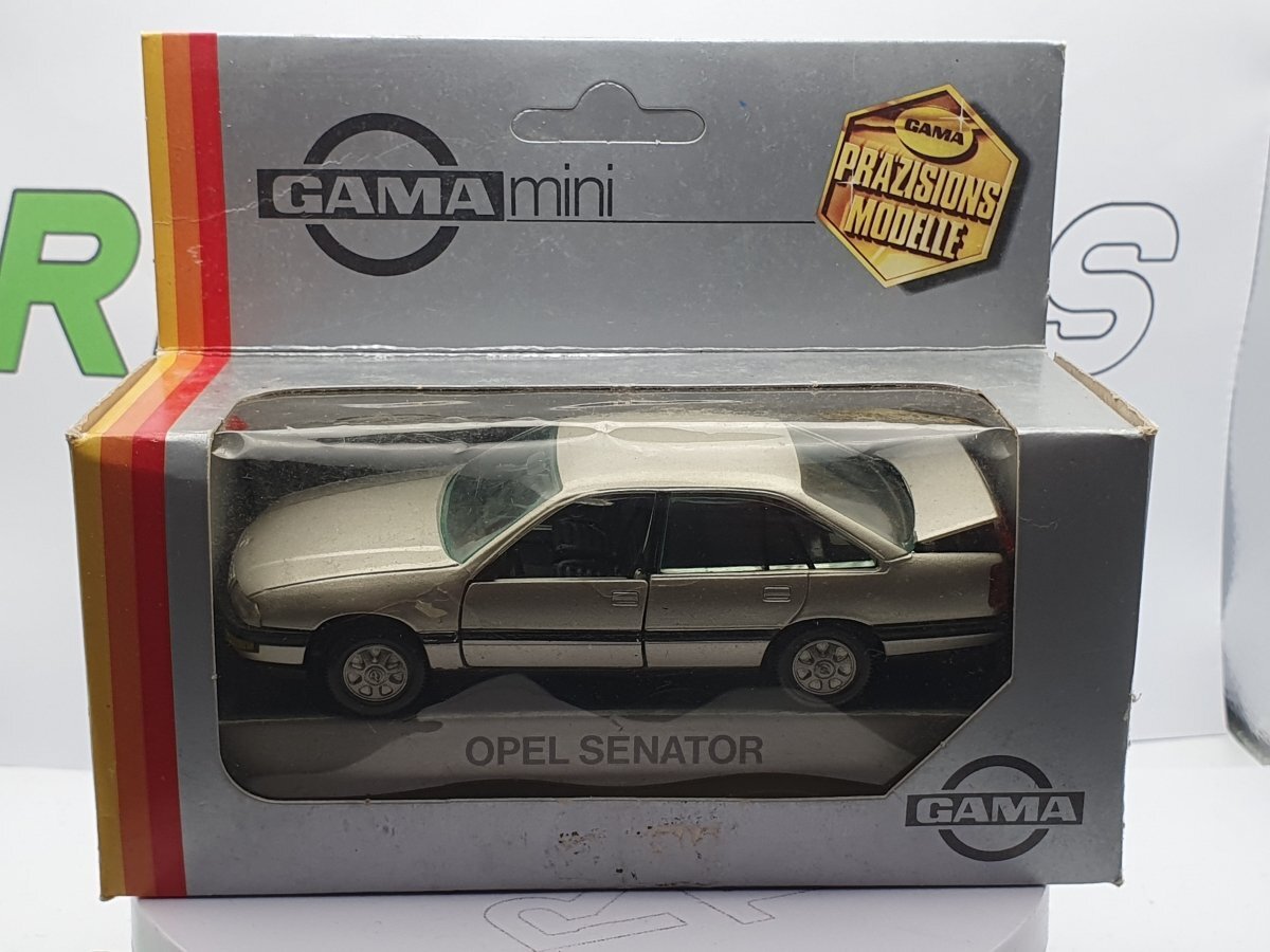 MINICHAMPS Sb 1/43 - Vauxhall Senator A Silver