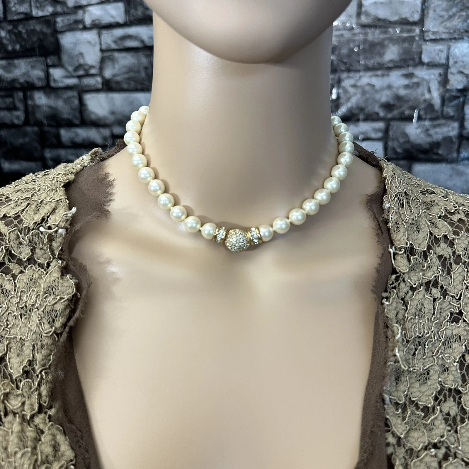 Fausses perles réversibles vintage Christian Dior luxe rare avec collier diamants