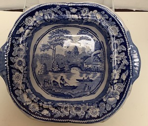 blue and white oven dish