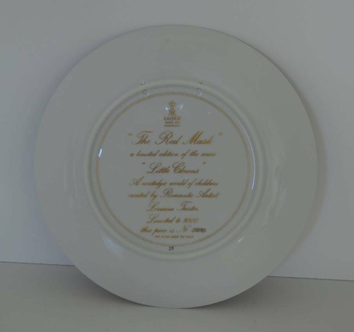The Red Mask Collectors Plate – Limited Edition - Picture 2 of 3