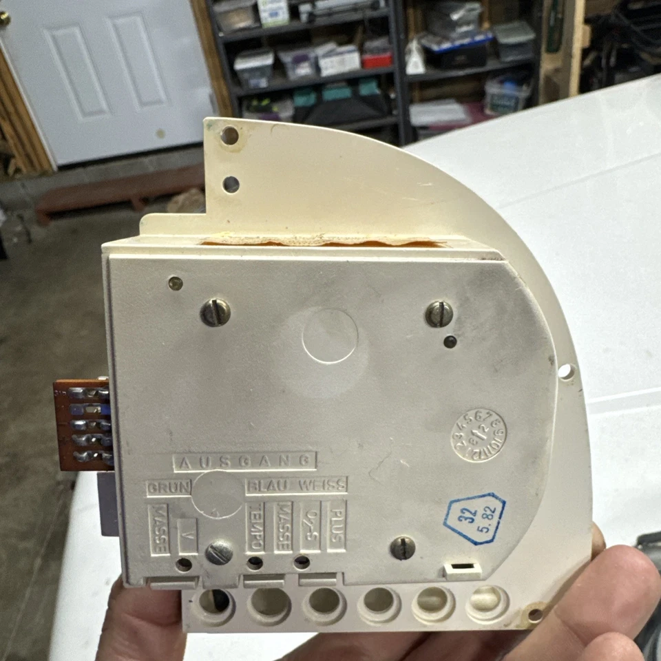 Velocímetro Speedo 160MPH 535is / 62121377617 E24 e23 745i 735i 635 OEM BMW E28 Foto 3 de 4