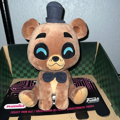 Youtooz Freddy 9-Inch Sit Plush Five Nights At Freddy's Collection