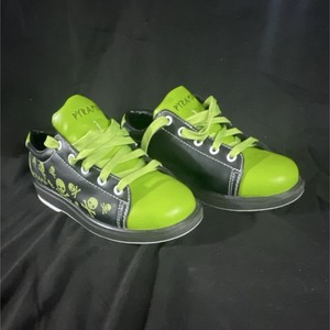 Pyramid Youth Unisex Skull Bowling Shoes Green Black US Size 5