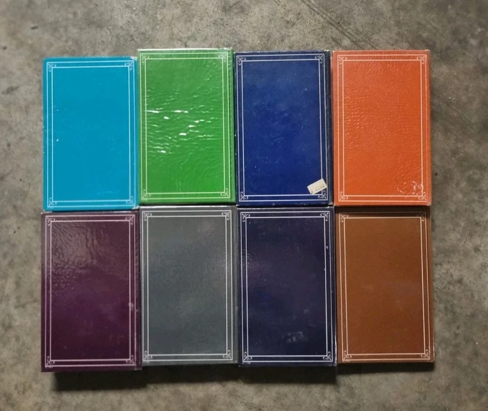 Livres La petite maison dans la prairie tomes 1 à 8 - édition chat perché  - Photo 2/3