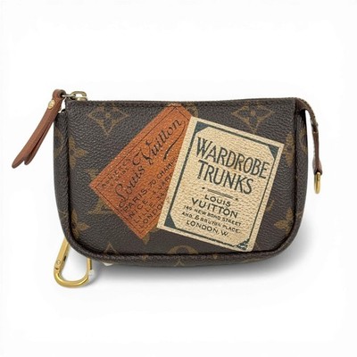 LOUIS VUITTON Trousse Cle Monogram Canvas Wardrobe Trunks Coin Purse M63800