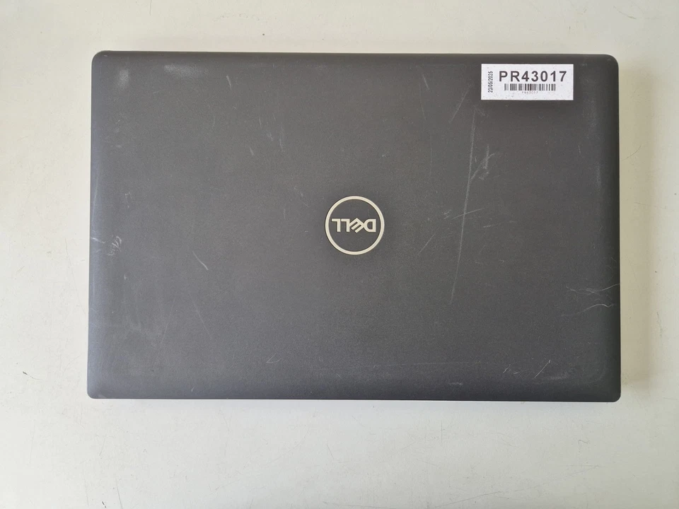 Dell Latitude 3520 · i7-1165G7 · 8GB · 250GB, photo 1 of 5