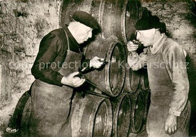 Serrieres Saone-et-Loire A la cave Quel bouquet Série Combier Imp. Macon