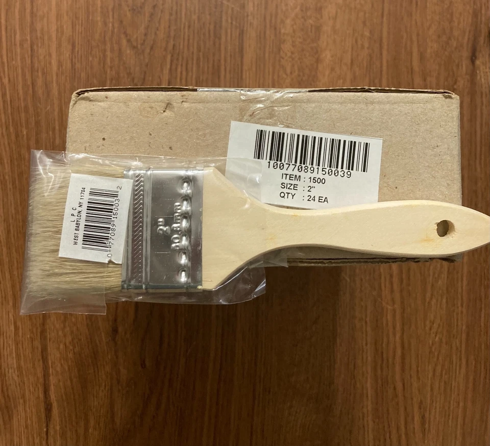 2 in. Cepillo de virutas planas de cerdas de China blancas para pintura a base de aceite 24 cepillos por caja Foto 2 de 2