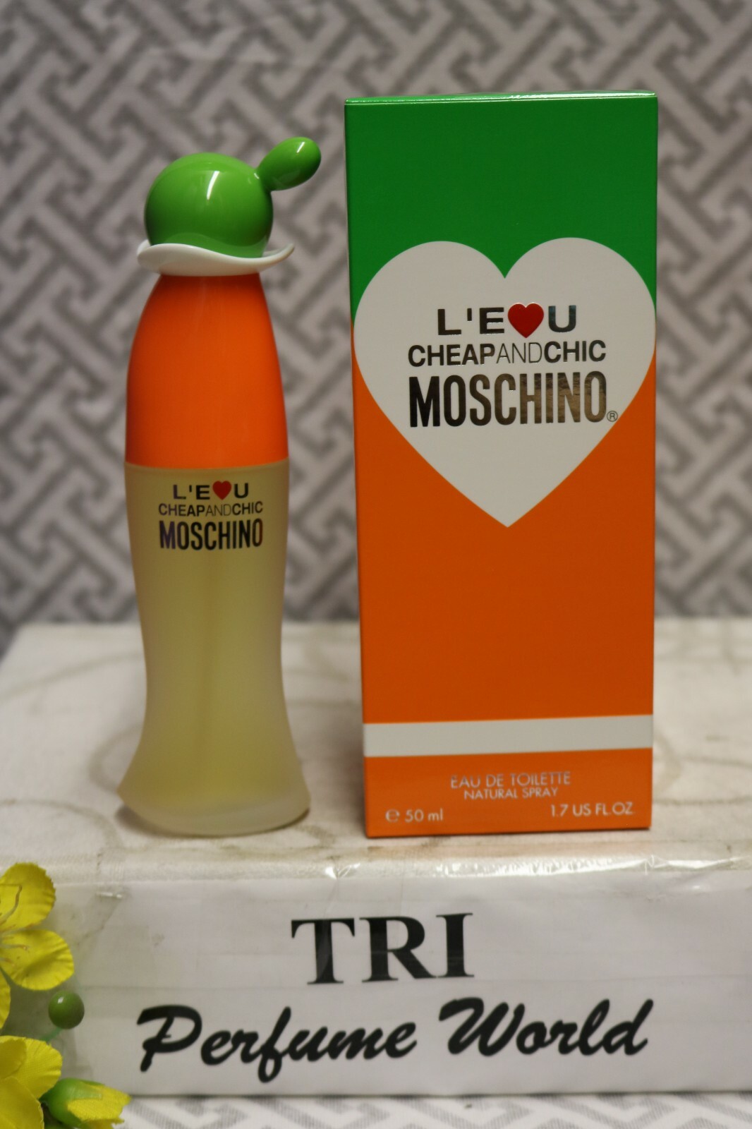 chic moschino perfume