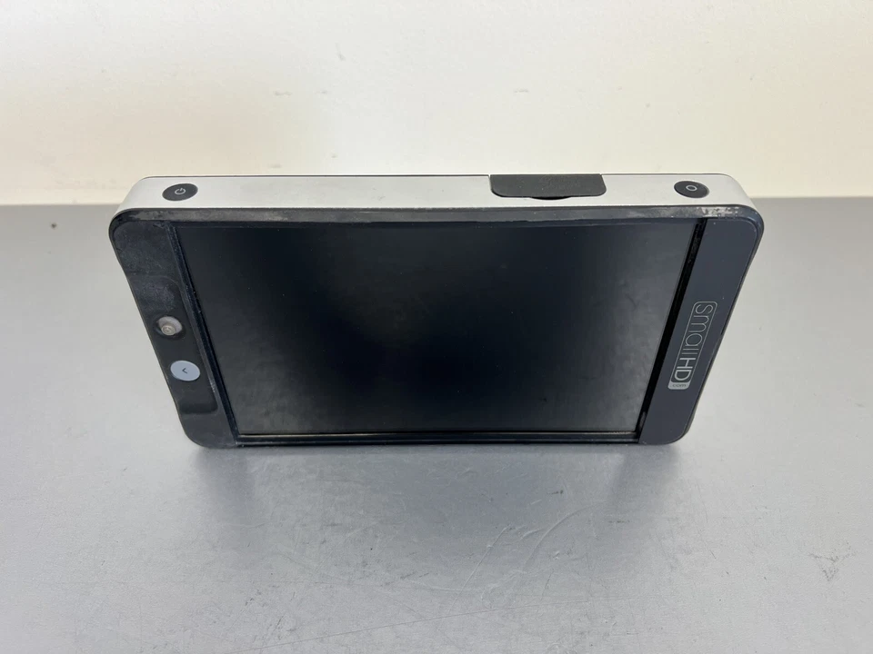 SmallHD 702 7" SDI and HDMI Bright Full HD Field Monitor - Image 2 of 4