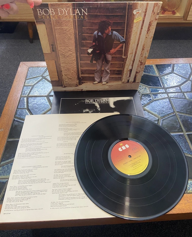 BOB DYLAN STREET LEGAL 1978 Vintage Vinyl Lp Record Album + Song Lyrics - Image 4 of 4