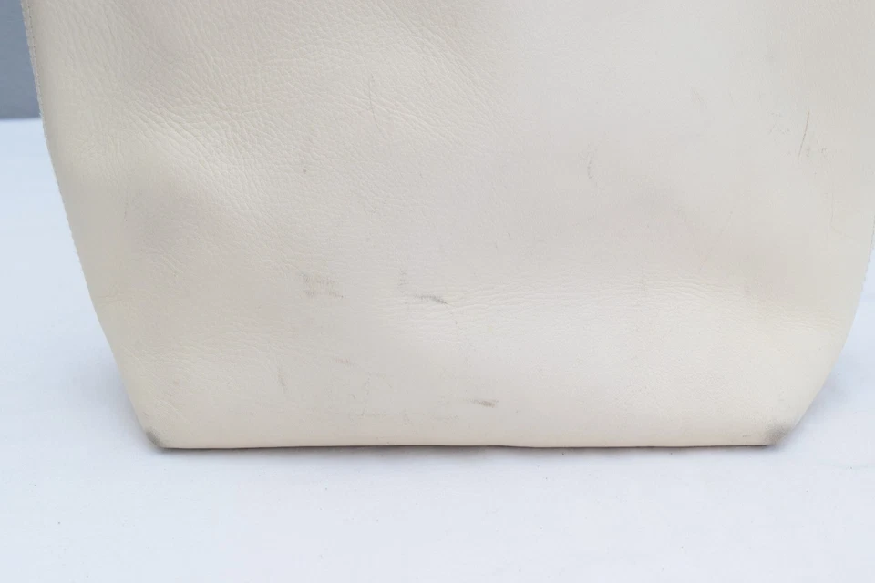 Madewell The Transport Cream White Bucket Bag Leather NM952 - Image 4 of 4