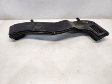 2008 Volvo C30 2.5l Turbo Under Hood Air Duct Only Pn 30883959 2008 Volvo C30 2.5l Turbo Under Hood Air Duct Only Pn 30883959