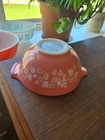 PYREX GOOSEBERRY PINK CINERELLA BOWL *442*