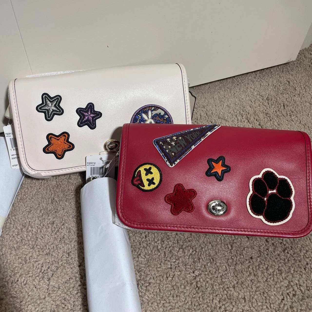 Coach F20912 3 Varsity gesso penny in pelle patchel (NO;057)