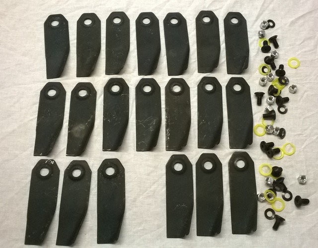 4 PAIR VICTA 19 & 20 CUT LAWN MOWER BLADES 8 Blades & 8 Bolt Sets for