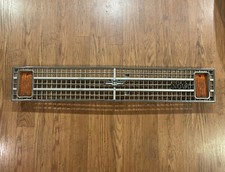 1975 Chevy Nova Grille Complete With Lenses Bowtie And Nova Emblem 1975 Chevy Nova Grille Complete With Lenses Bowtie And Nova Emblem