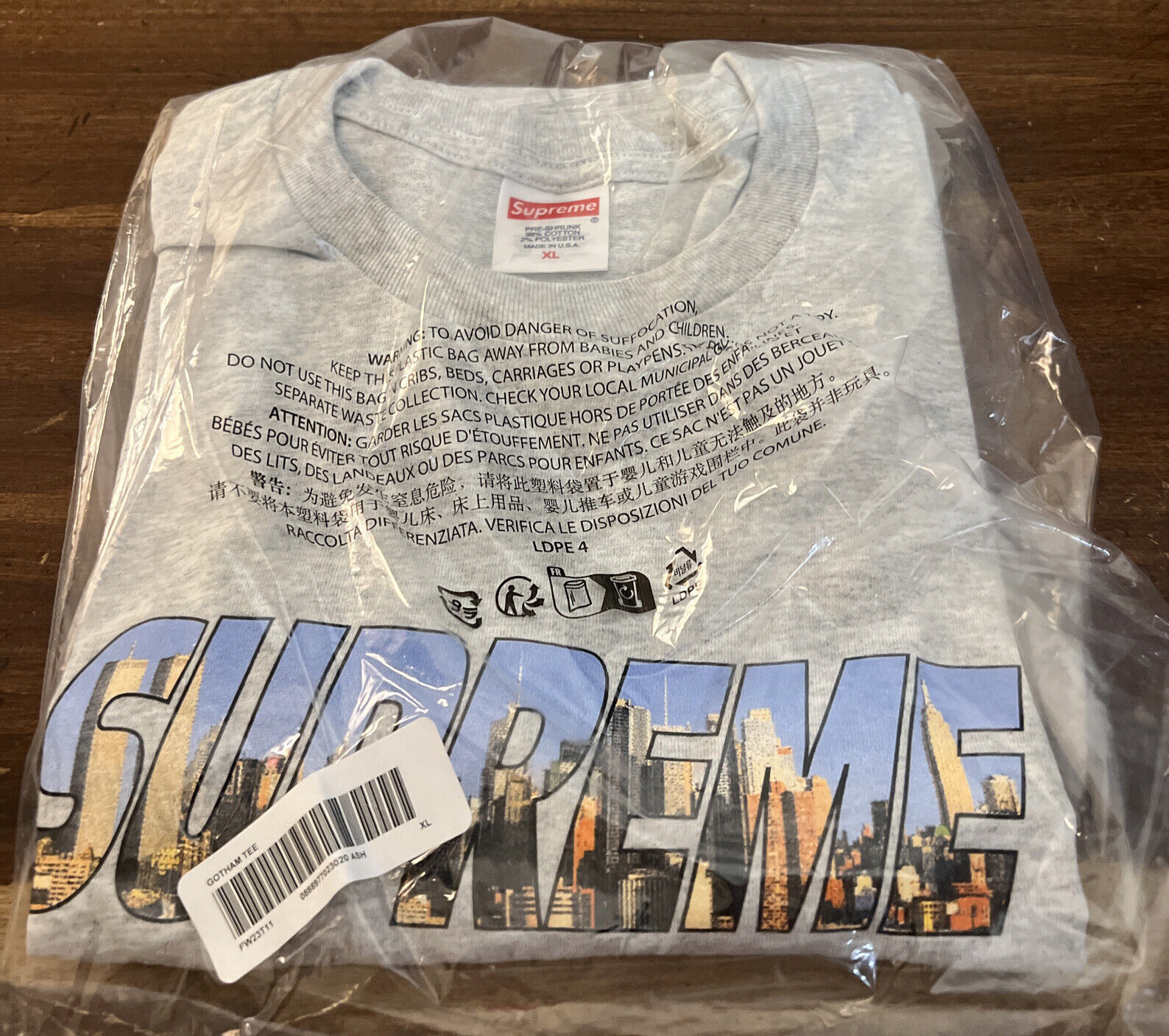 SUPREME GOTHAM TEE ASH GREY SIZE XL (100% AUTHENTIC) BRAND NEW FW23 WEEK 1