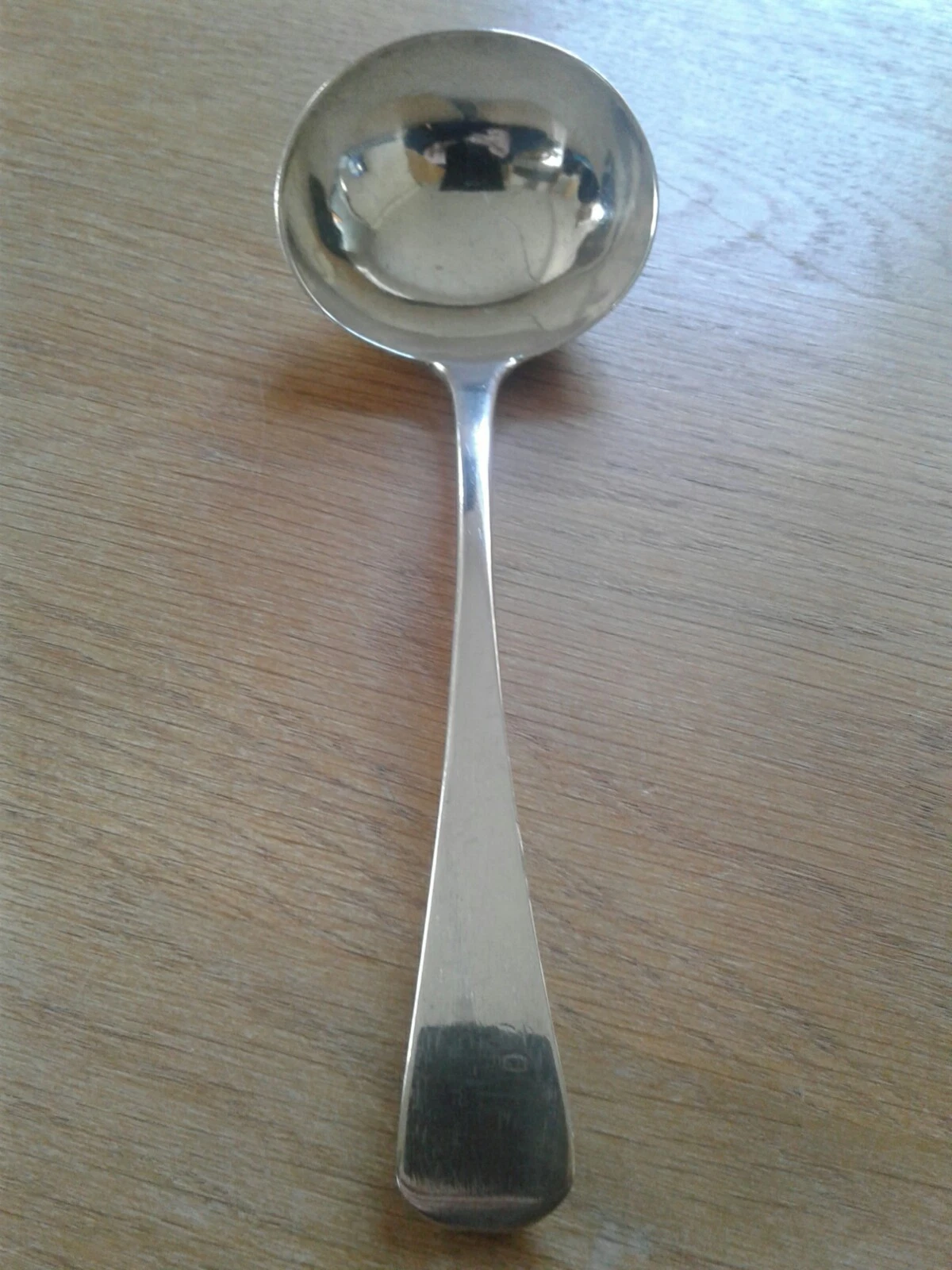 ANTIQUE SOLID STERLING SILVER, OLD ENGLISH PATTERN SAUCE LADLE LONDON 1826
