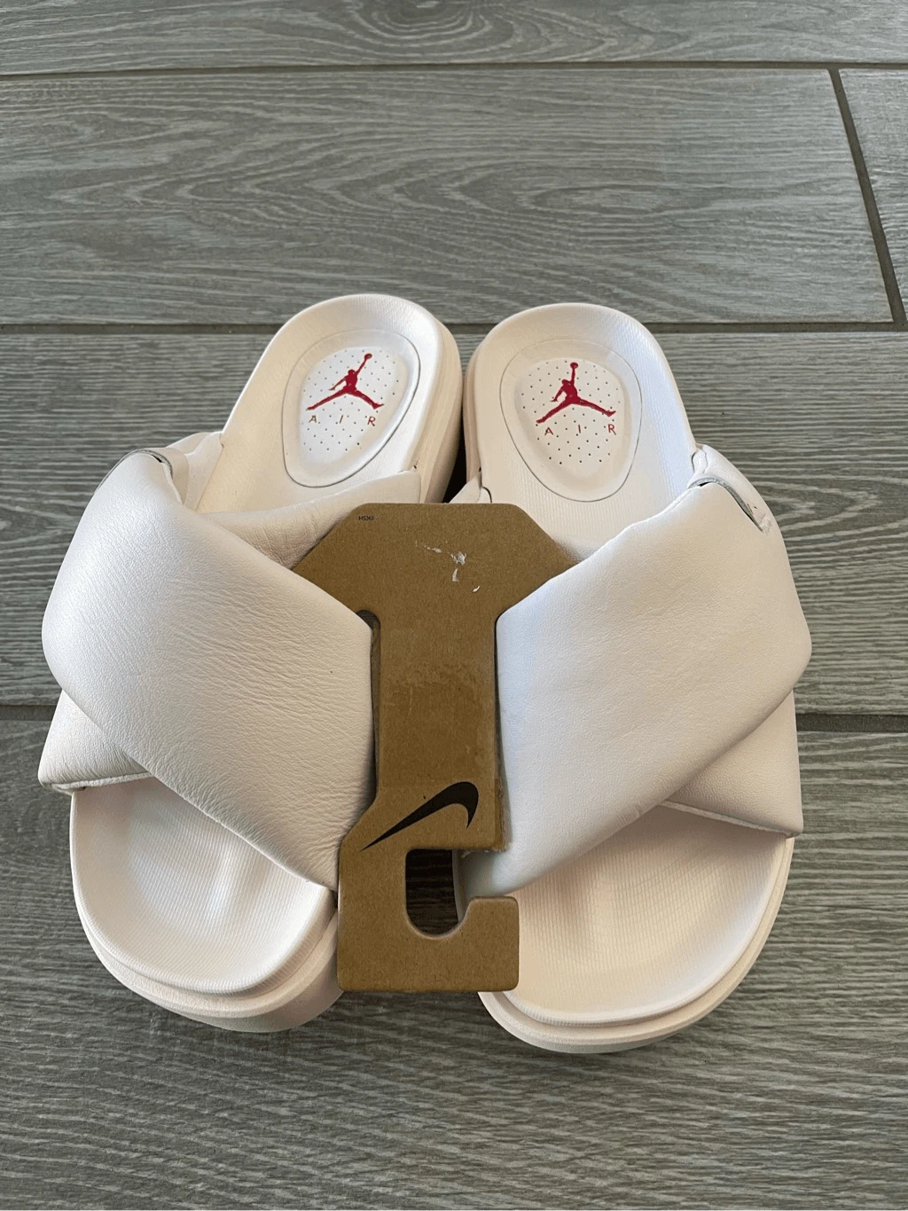 NIKE JORDAN Sophia scivoli platform rosa chiaro morbido taglia 11 nuovi con etichetta