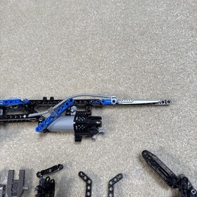 Lego 3.5 LBS Random Bionicle Technic +/or Hero Factory Pieces Parts Bulk & #8942