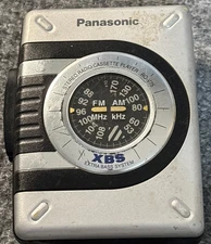 PANASONIC Player RQ-V75 Stereo Cassette Walkman FM AM Radio XBS Bass System