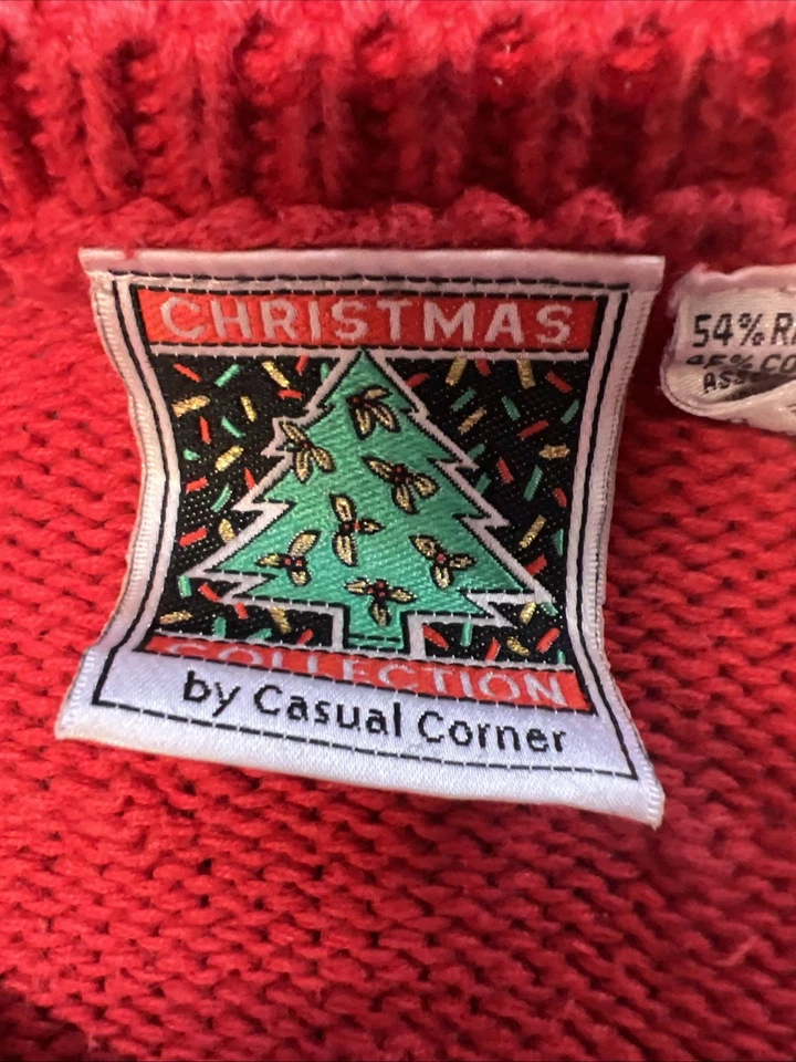 Vintage Christmas Sweater Woman's M Red Textured Cardigan *MISSING BUTTON* - Image 3 of 4