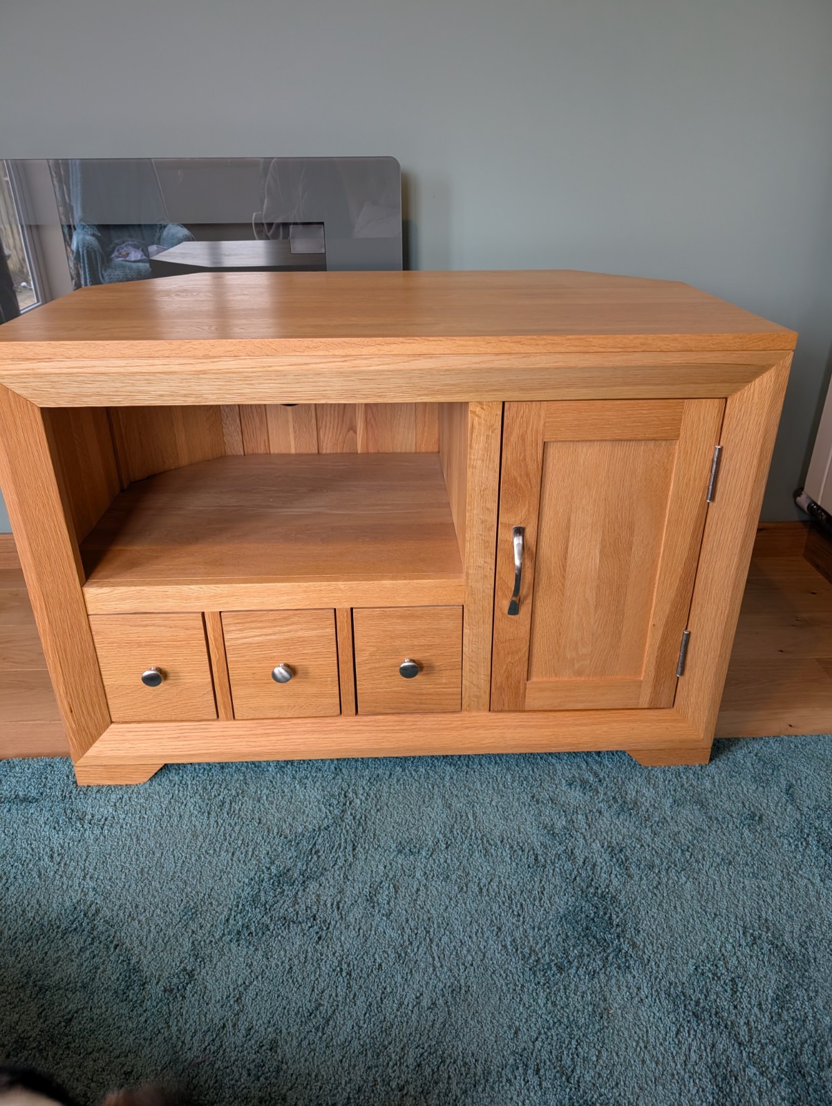 Solid Oak TV Unit From Oak Furnitureland W93H64D55 + angled corners Bevel Model