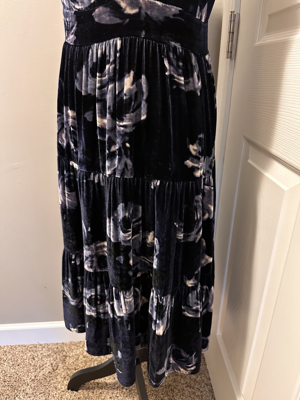 ✨Kate Spade New York Night Rose Ruffle-trim Velvet Dress Navy Size 6 NWT Flowy thumbnail 8