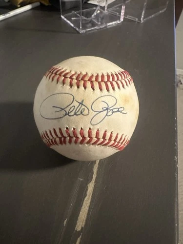 Pete Rose Autographed Baseball with Ball Cube