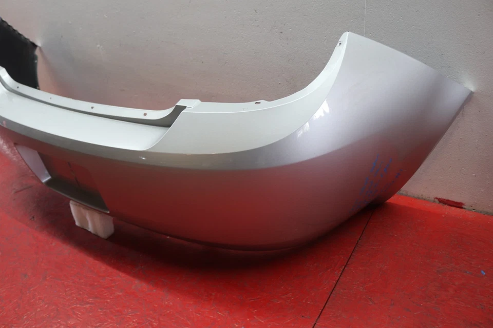 2005 2010 CHEVROLET COBALT SEDAN REAR BUMPER COVER OEM Foto 4 de 4