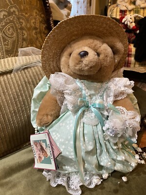 Very rare Bearly People “Lily Of The Valley VB 560 Victorian Plush